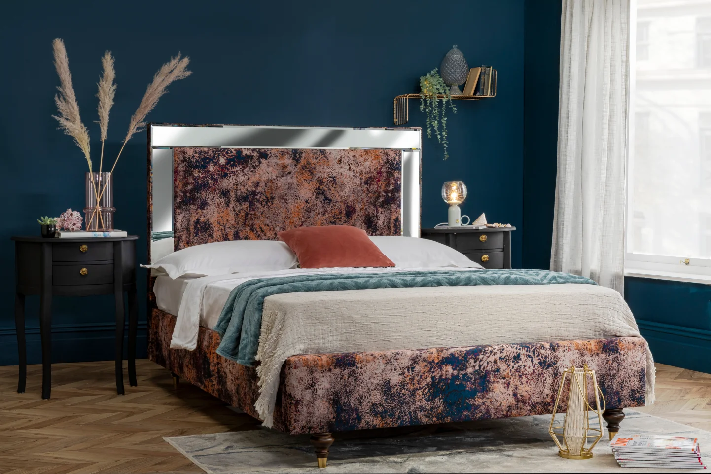 Mineral copper mirror cavalier bed